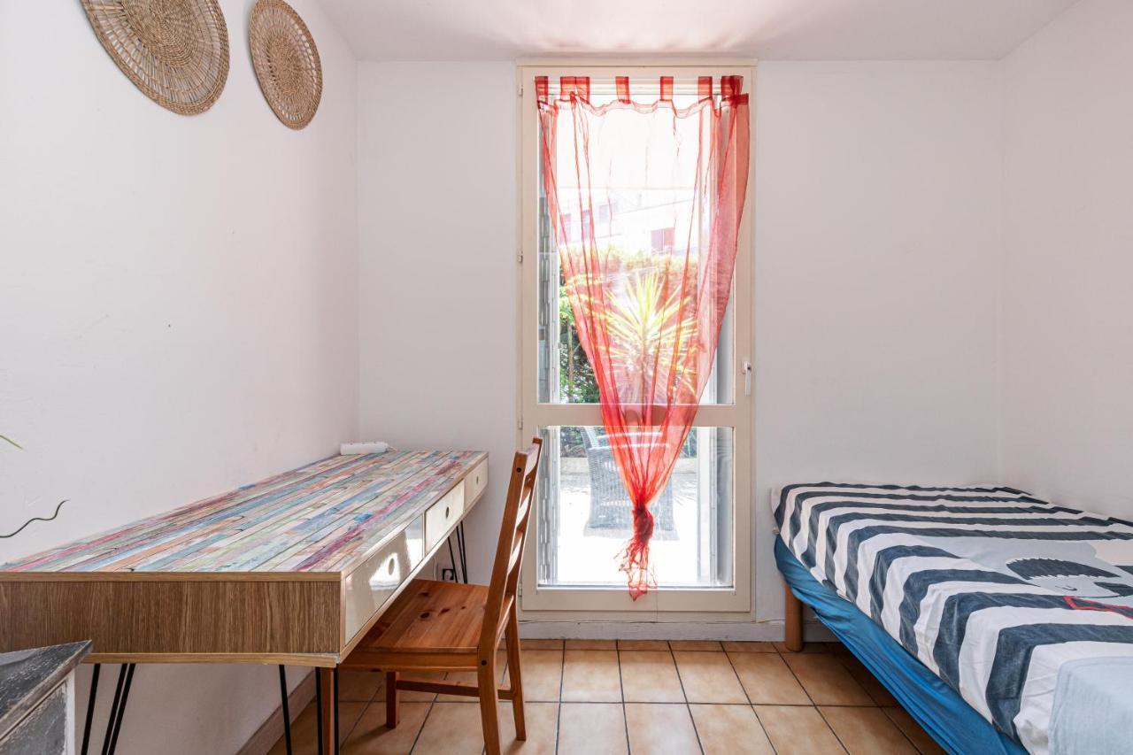 Appartement Familial Avec Jardin Ensoleille Dans La Cite Des Potiers ヴァロリス エクステリア 写真